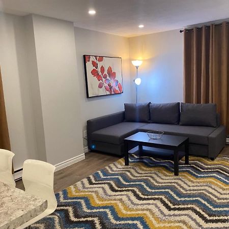 Hotel Bedford Годерич Экстерьер фото