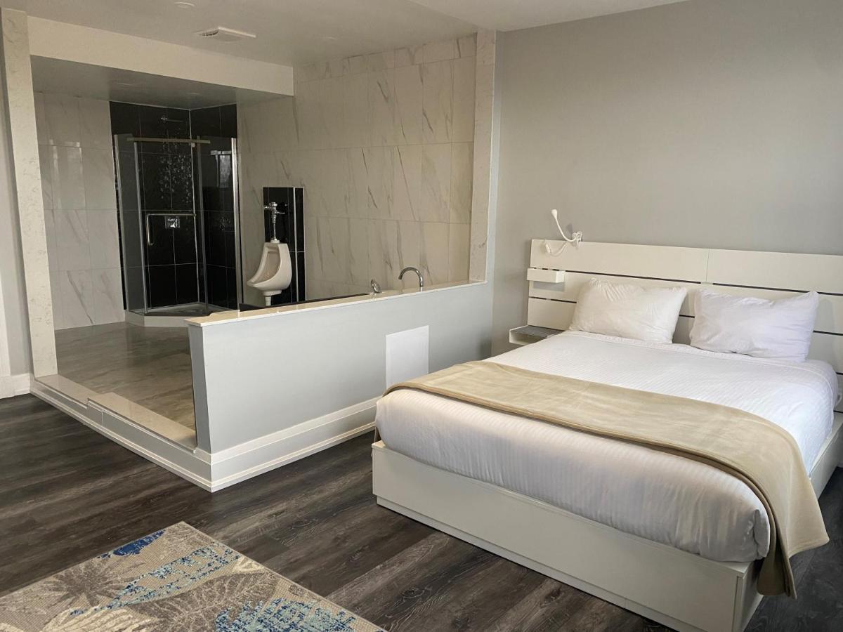 Hotel Bedford Годерич Экстерьер фото