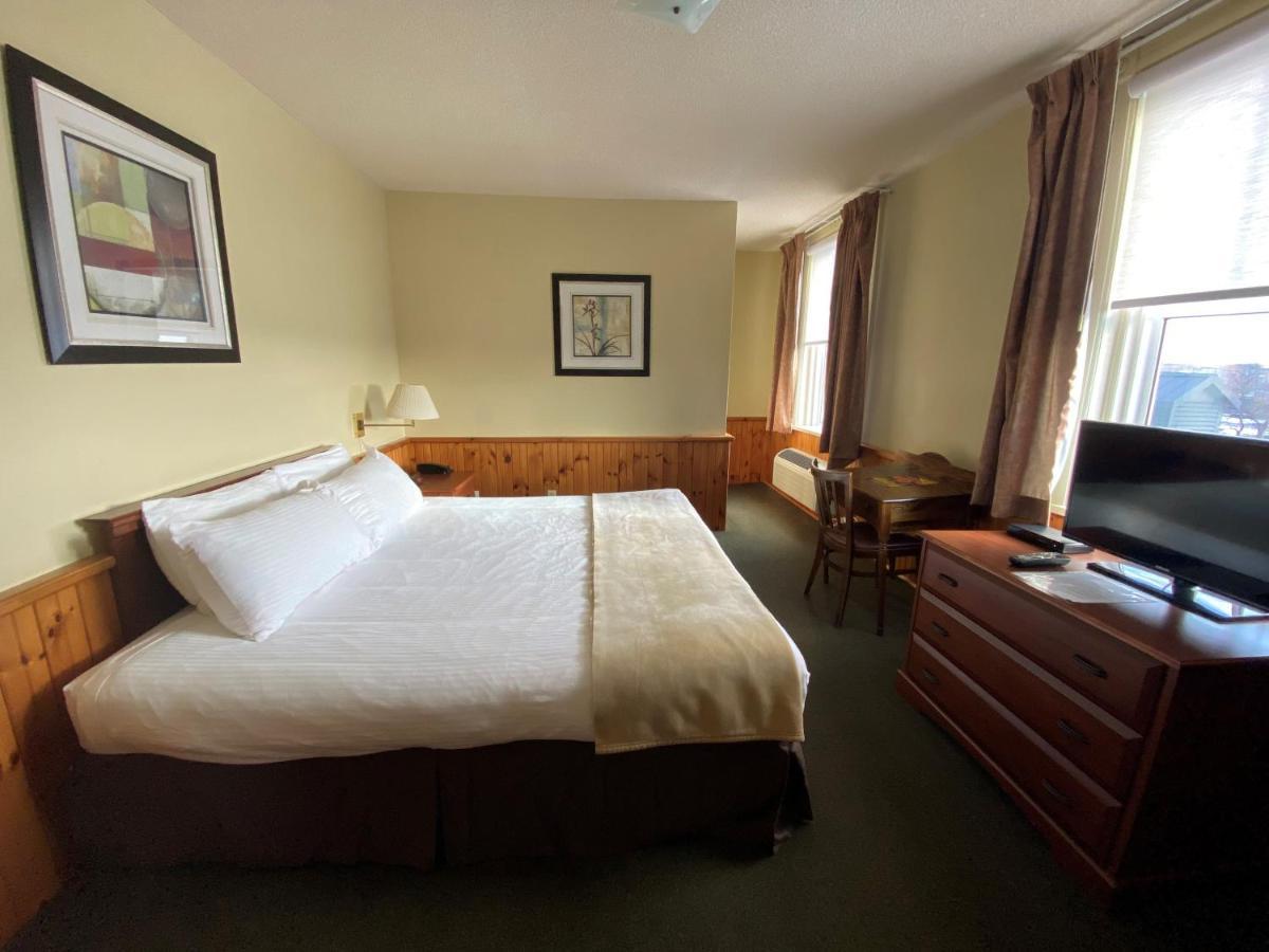 Hotel Bedford Годерич Экстерьер фото